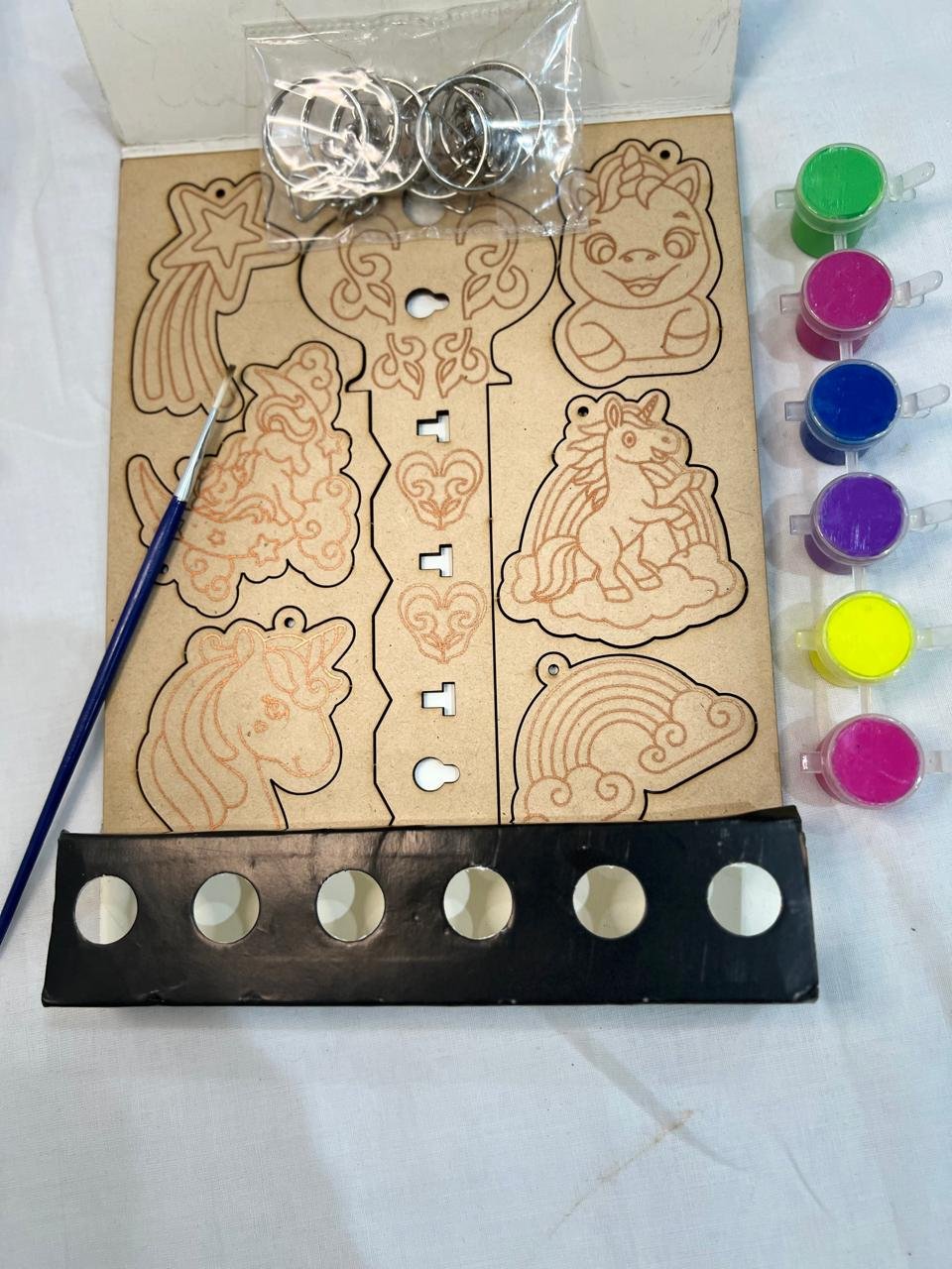 Acqua Animals Key Chain Making Kit with wooden MDF cut, Key chain holder